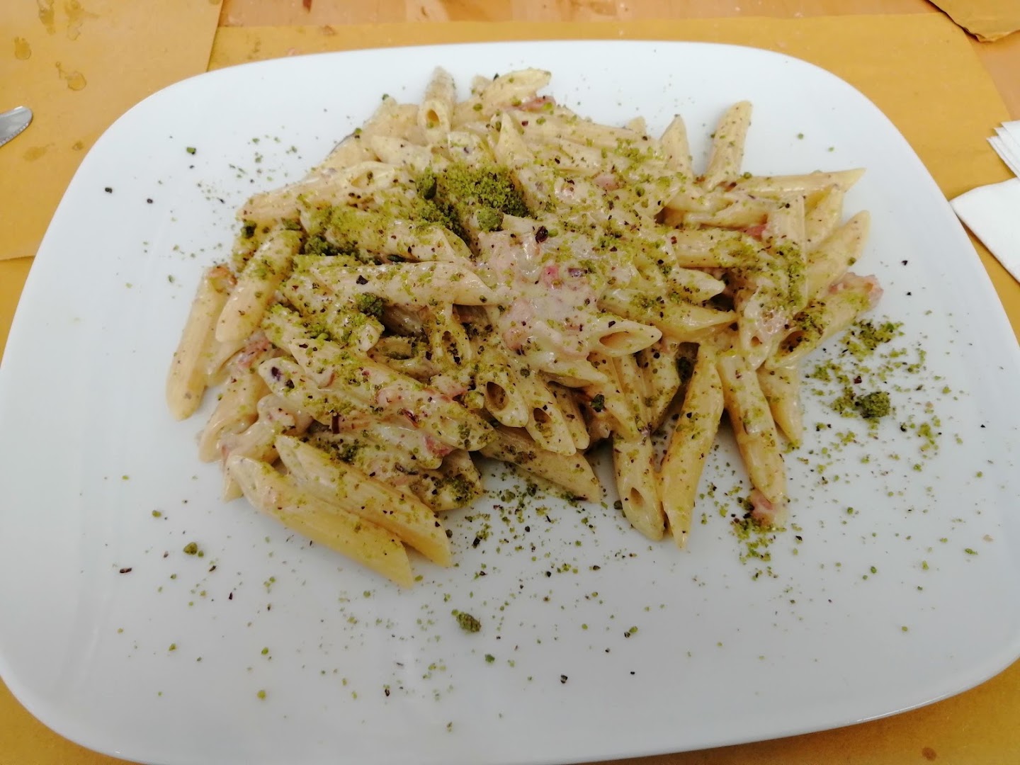 SENZA NOME TRATTORIA PIZZERIA BAR