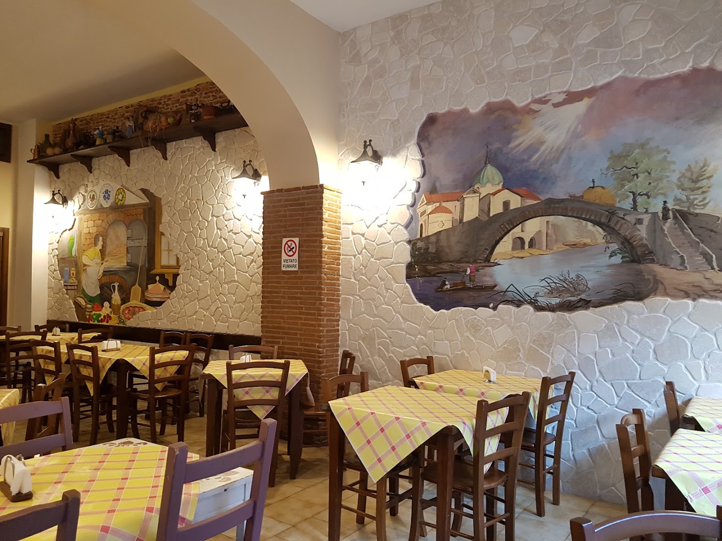 Serafino Pizzeria Birreria Di Cirillo Nicola