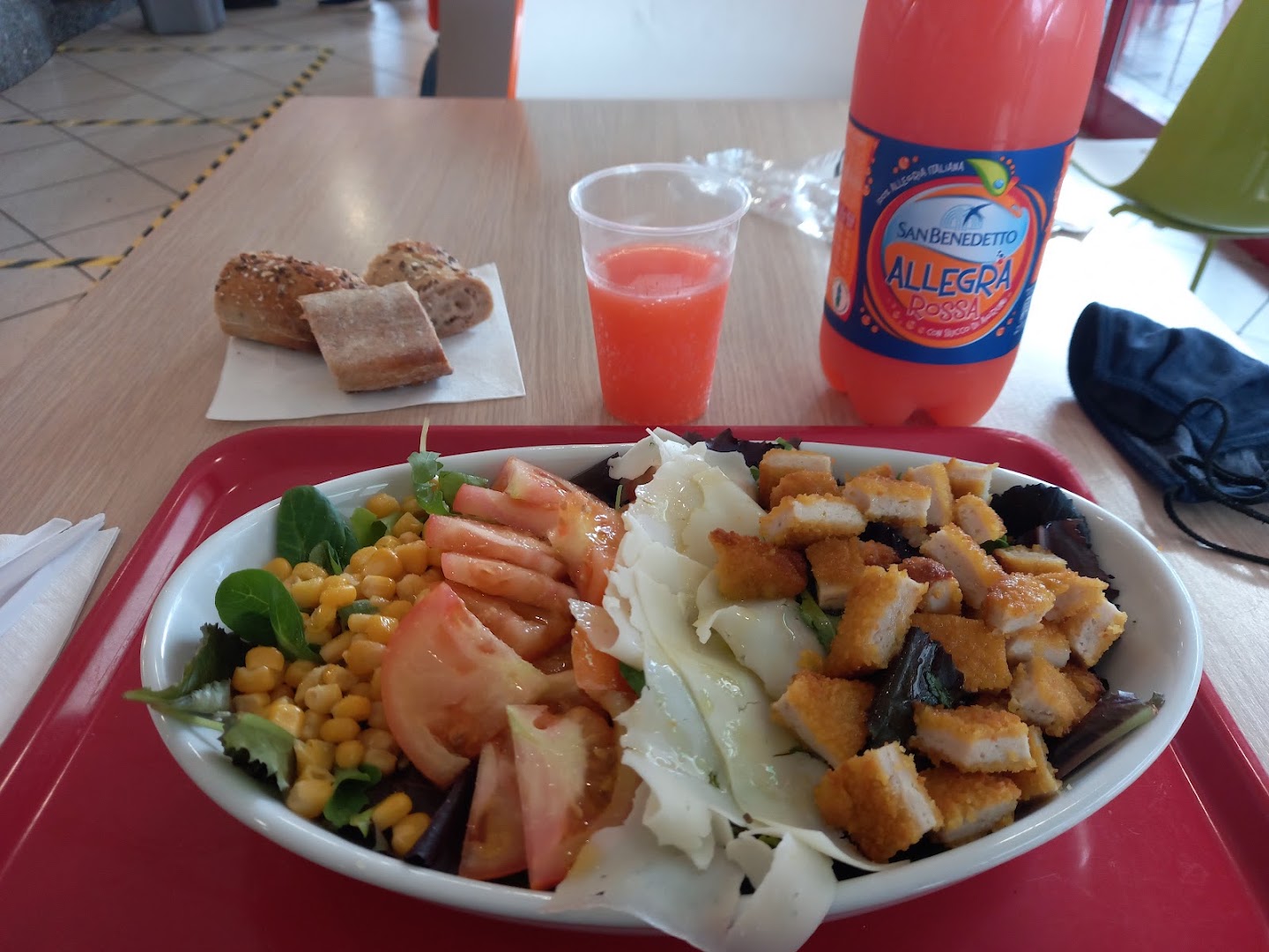 Serenissima Bar- Snack-Pizzeria