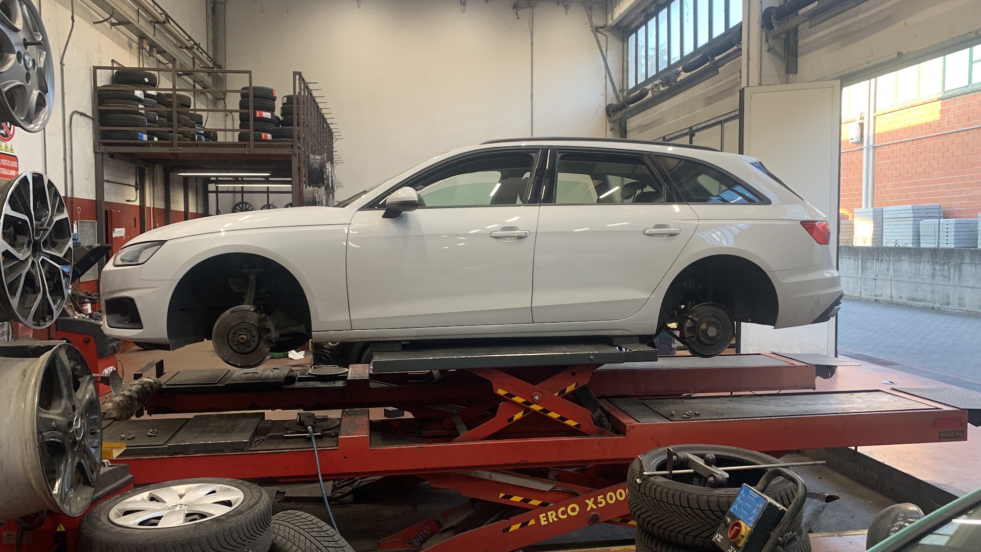 Setti Pneumatici S.r.l. Gommista, Autofficina, Revisioni - Centro SuperService