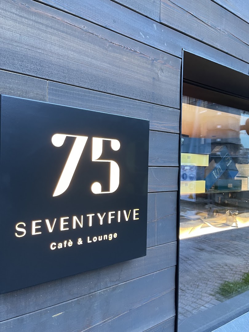 Seventyfive Restaurant & Lounge