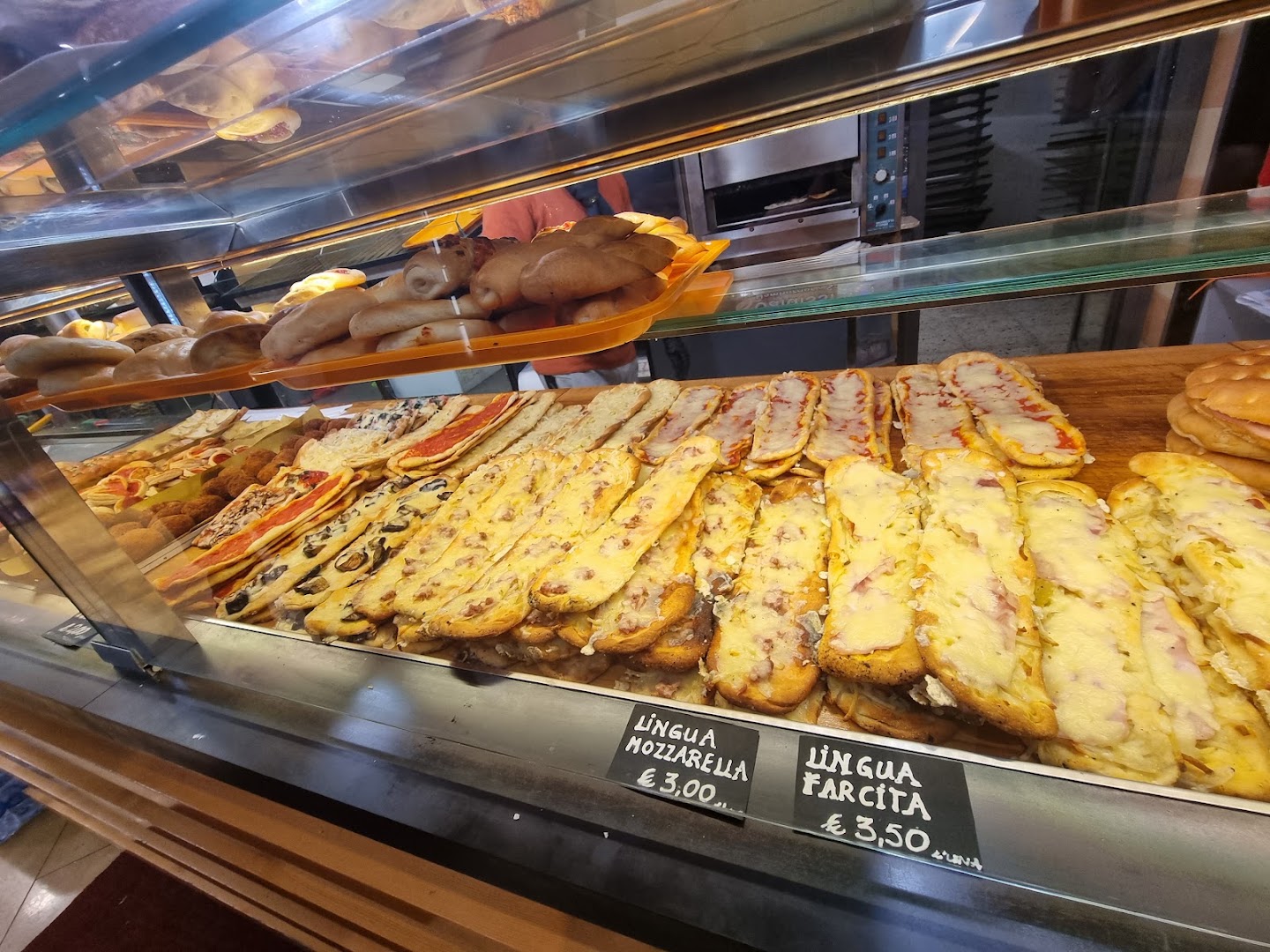 Sfizio, Si, Roma