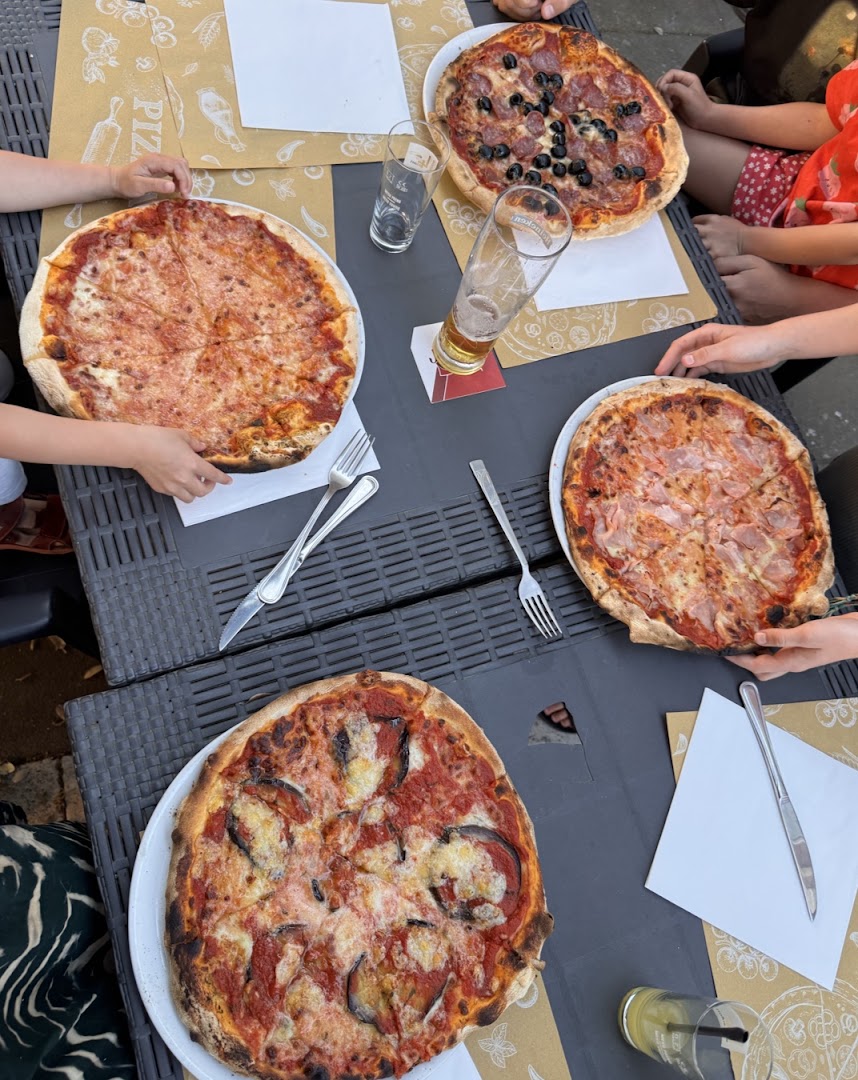 Shabby Café & Pizzeria – Florinas