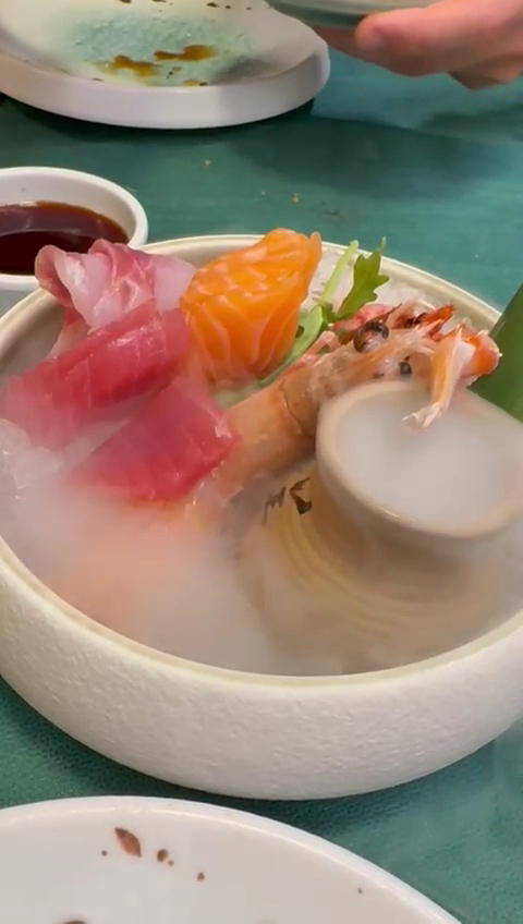 Shabu Shabu Bari, Bari