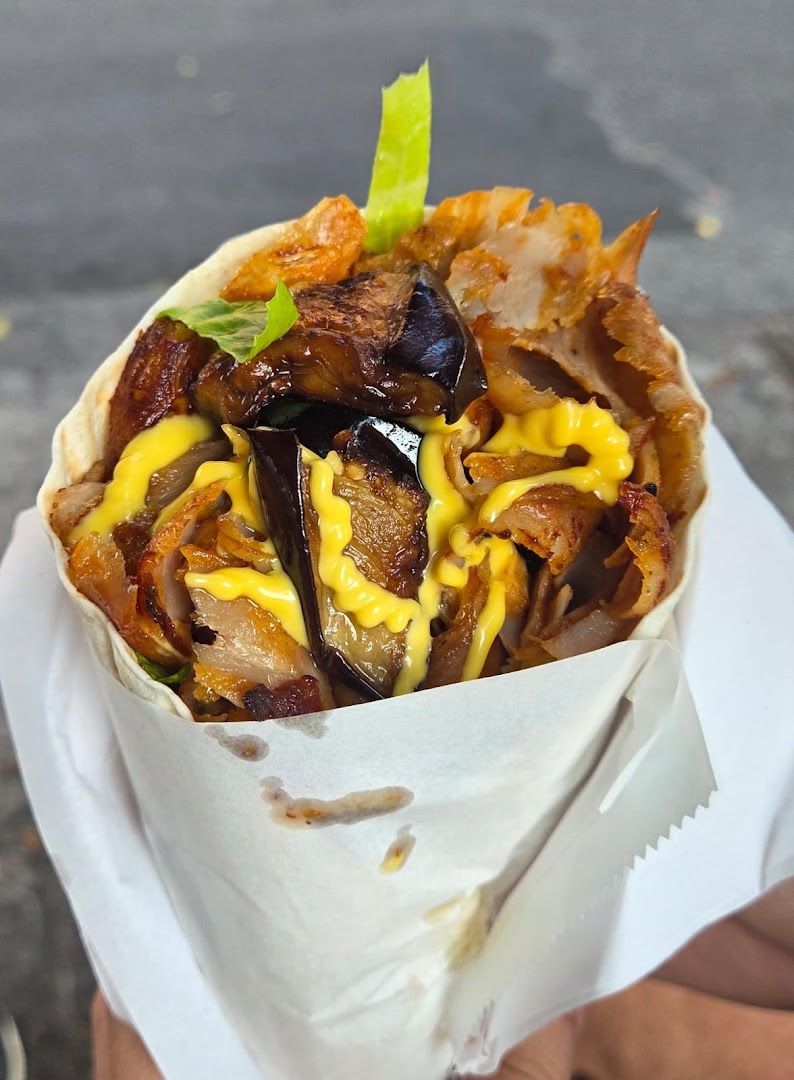 Shakira Kebab