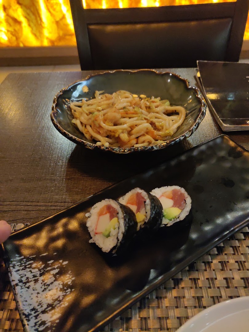 Shanghai Fusion Restaurant Cucina Giapponese Cinese