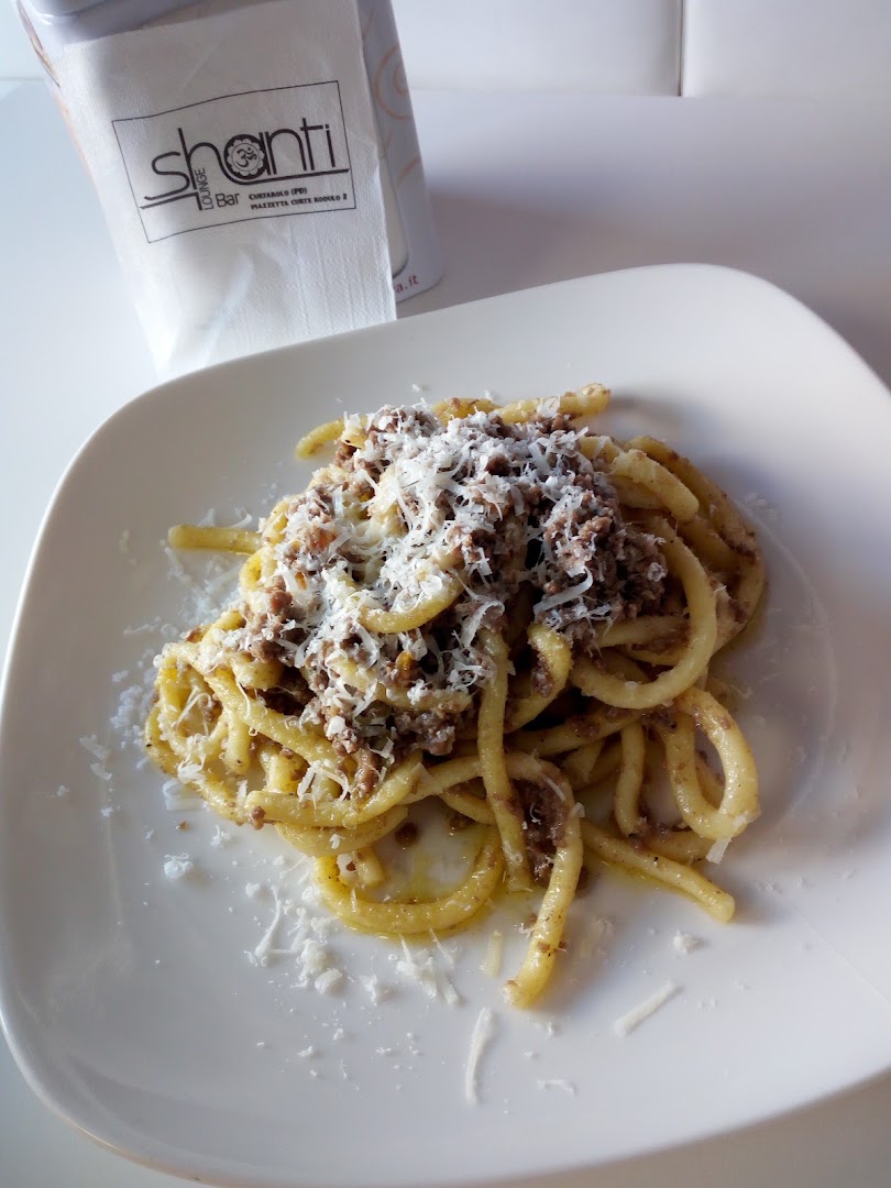 SHANTI lounge bar | colazione - tramezzini - pranzi veloci - aperitivi - vini