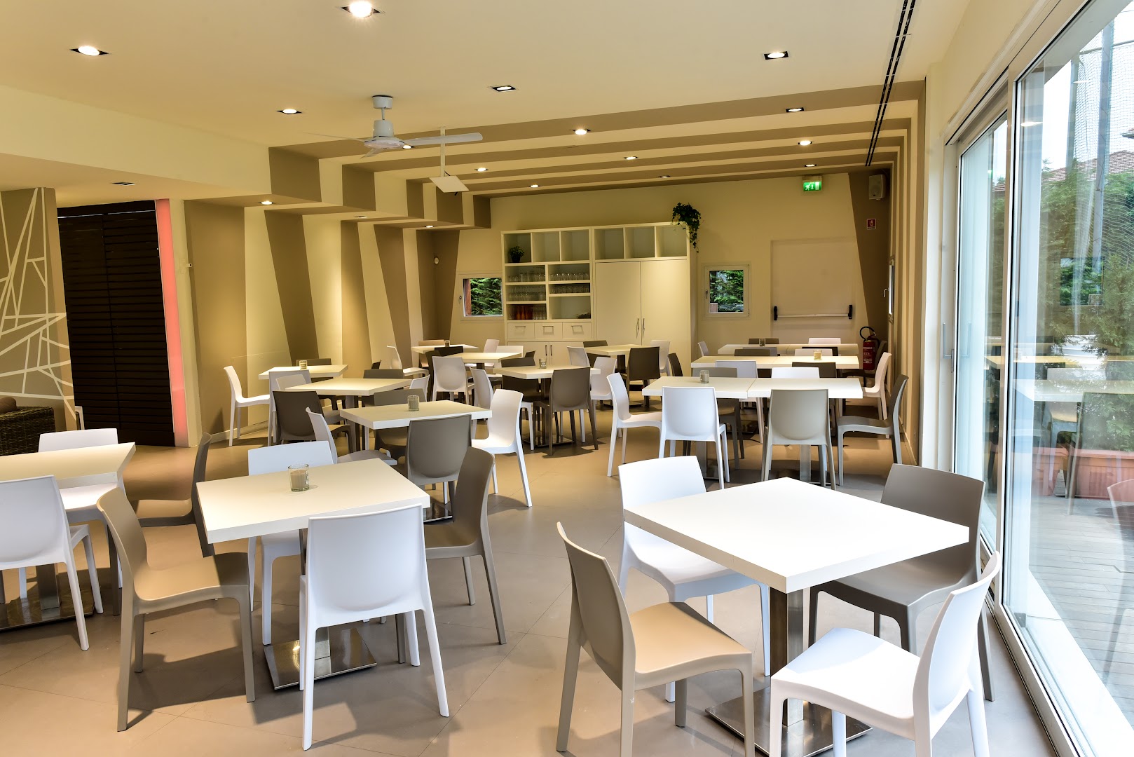Shape Village, Appiano Gentile