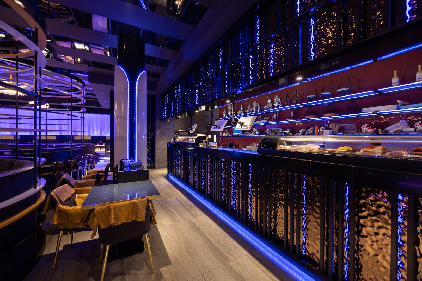 Shiko' Lounge and Restaurant - Pederobba - Sushi