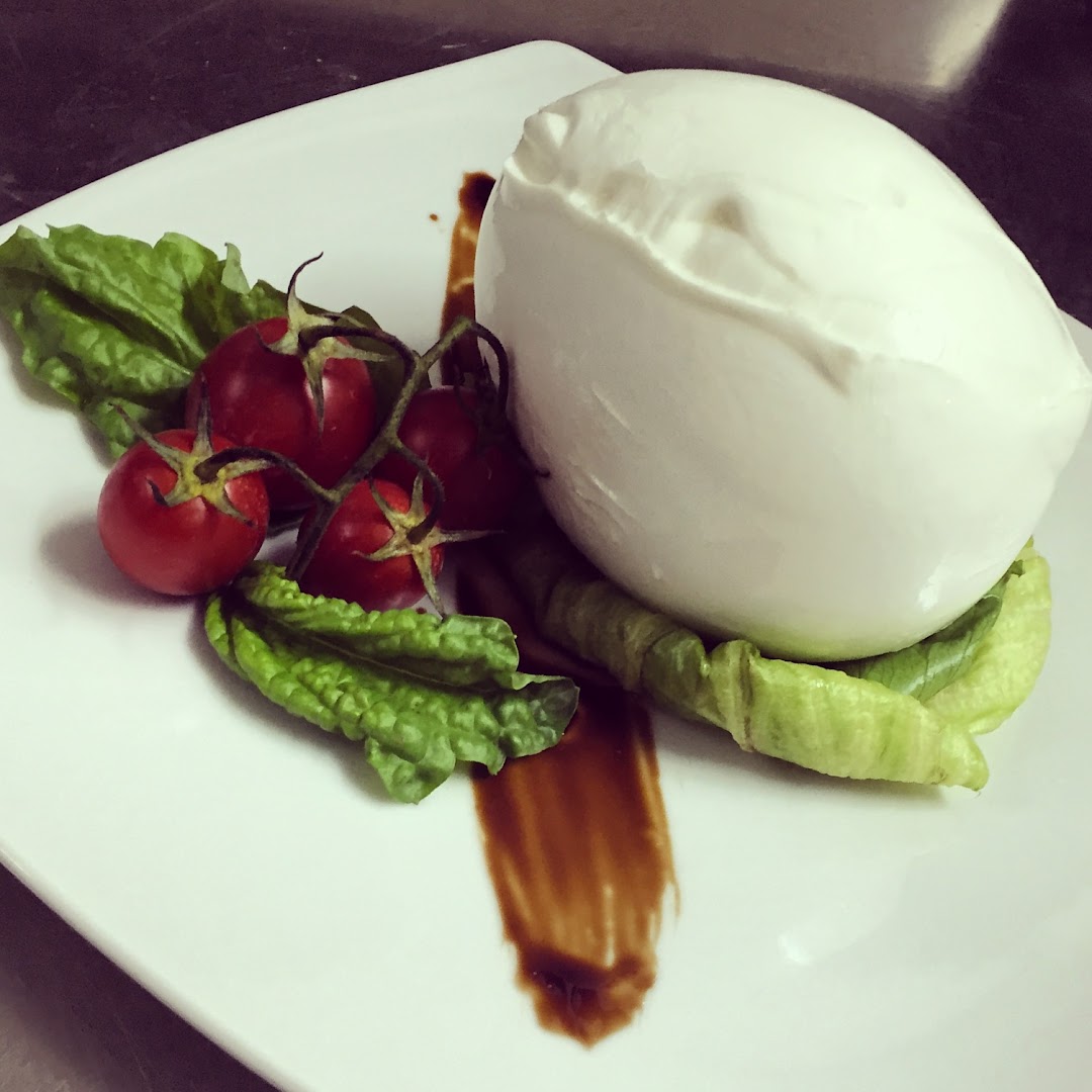 SHOW LOUNGE - Pizzeria Ristorante Bar, Palo del Colle