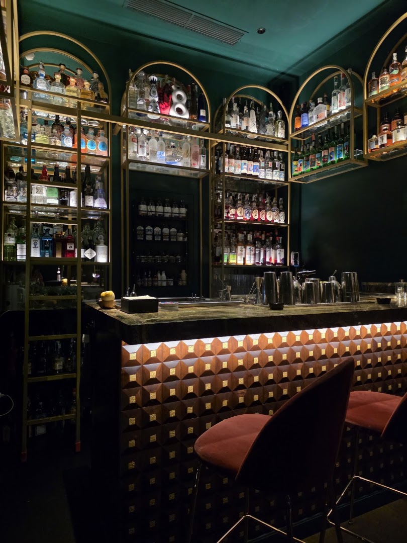 SHUB - Secret Cocktail Bar
