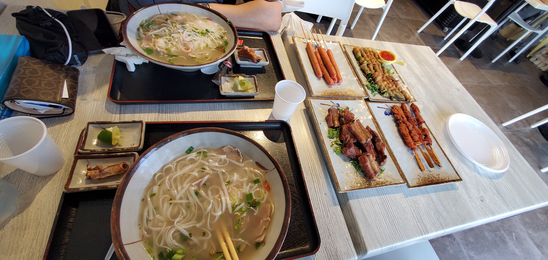 Si Phò+BBQ是否河粉+烧烤