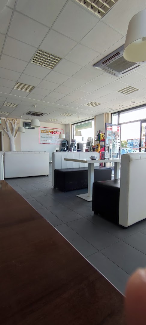 SicilGrill: Caffetteria Self Service Panineria Tavola Calda, Menfi