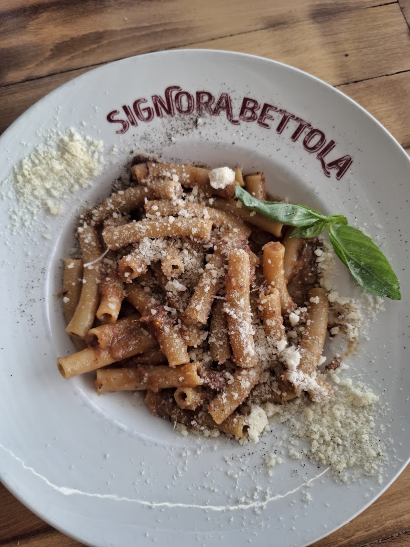 Signora Bettola - Aversa