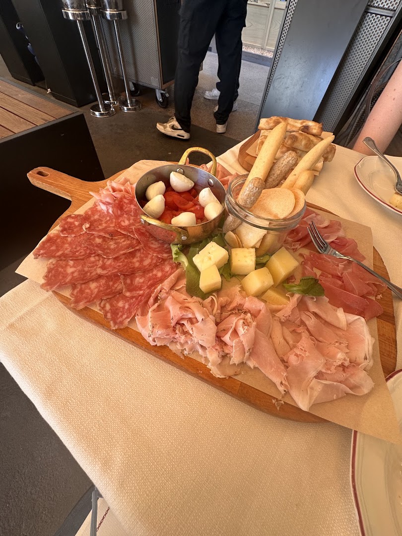 Signorvino, Brescia