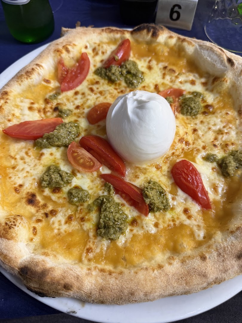 Sikania Pizzeria