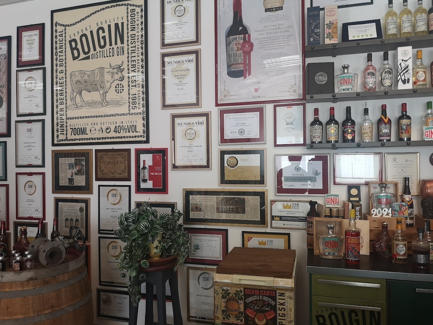 Silvio Carta S.R.L. Vini, Liquori e Distillati