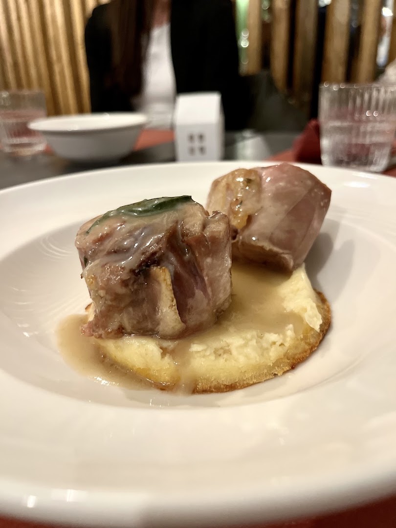 Sincero - osteria con cucina di mercato. Per l'aperitivo, la cena ed il dopo-cena.