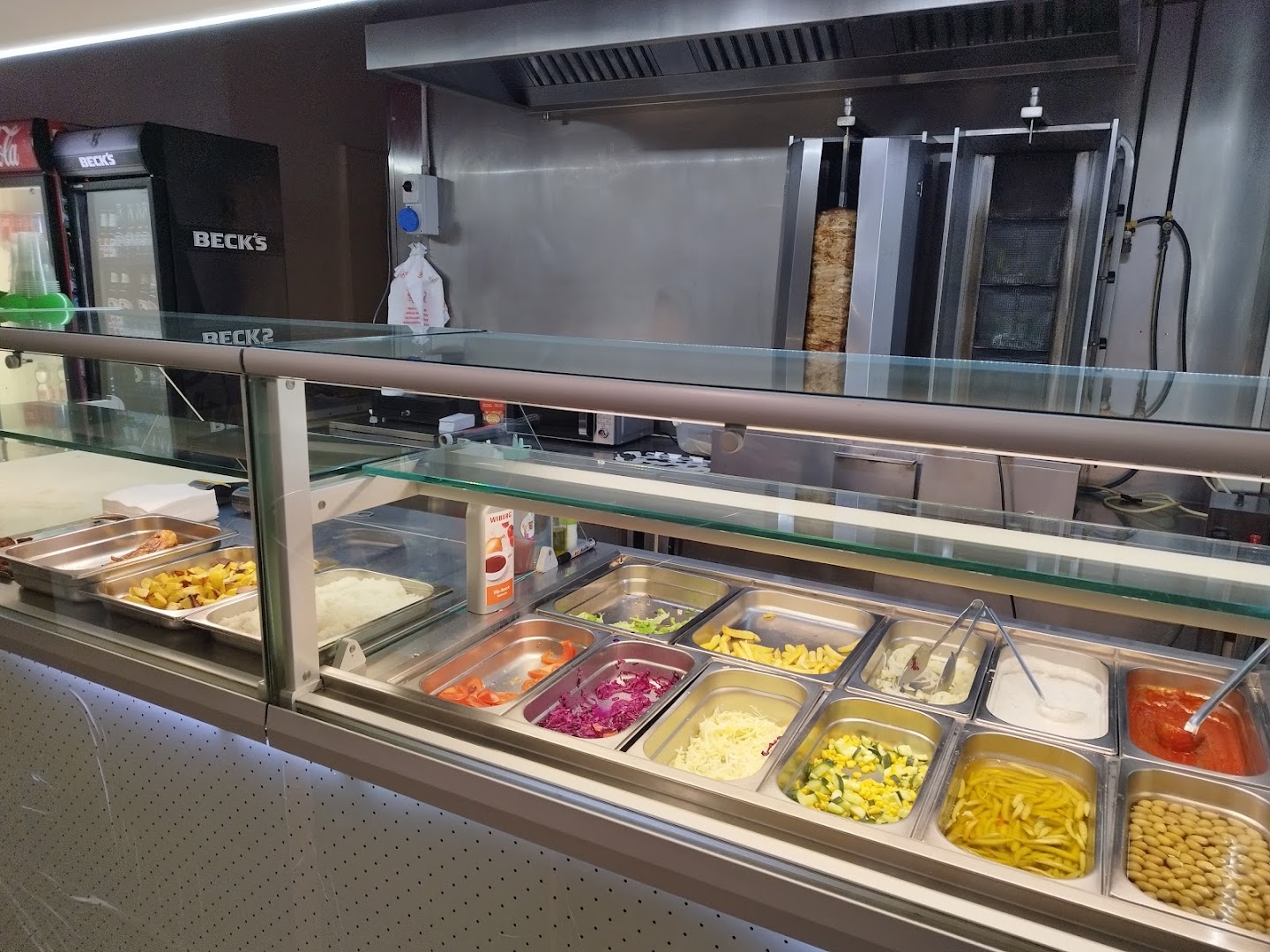 Singh Istanbul kebab e pizza Indiano food