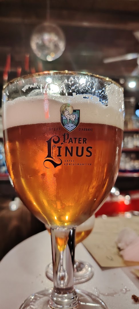 Sisters Pub