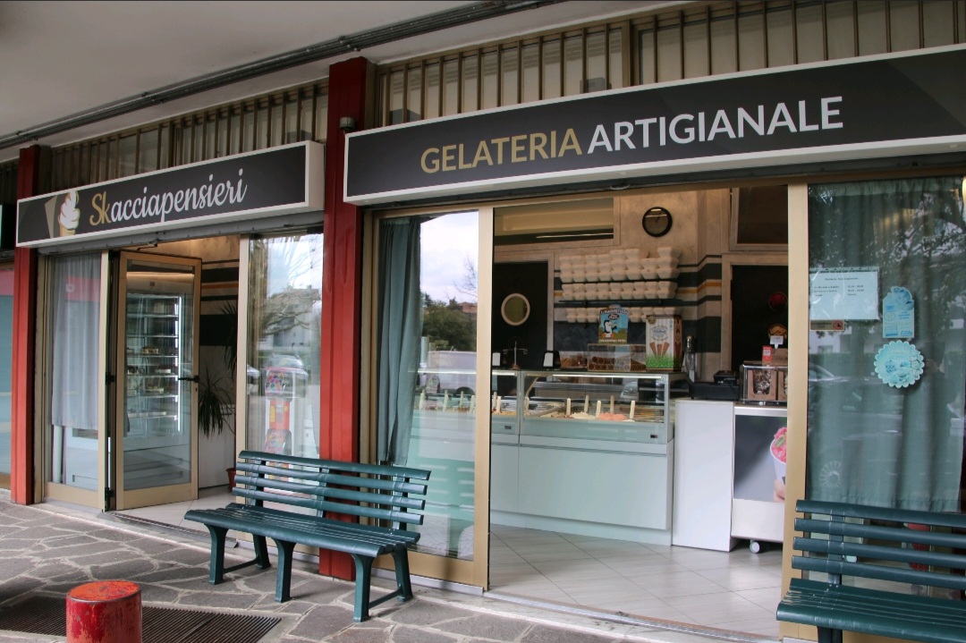 Skacciapensieri