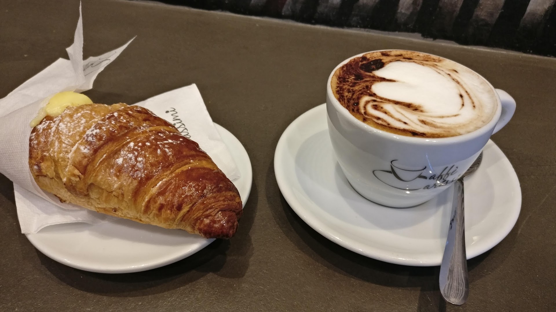 Skyline Milano Cafe, Milano