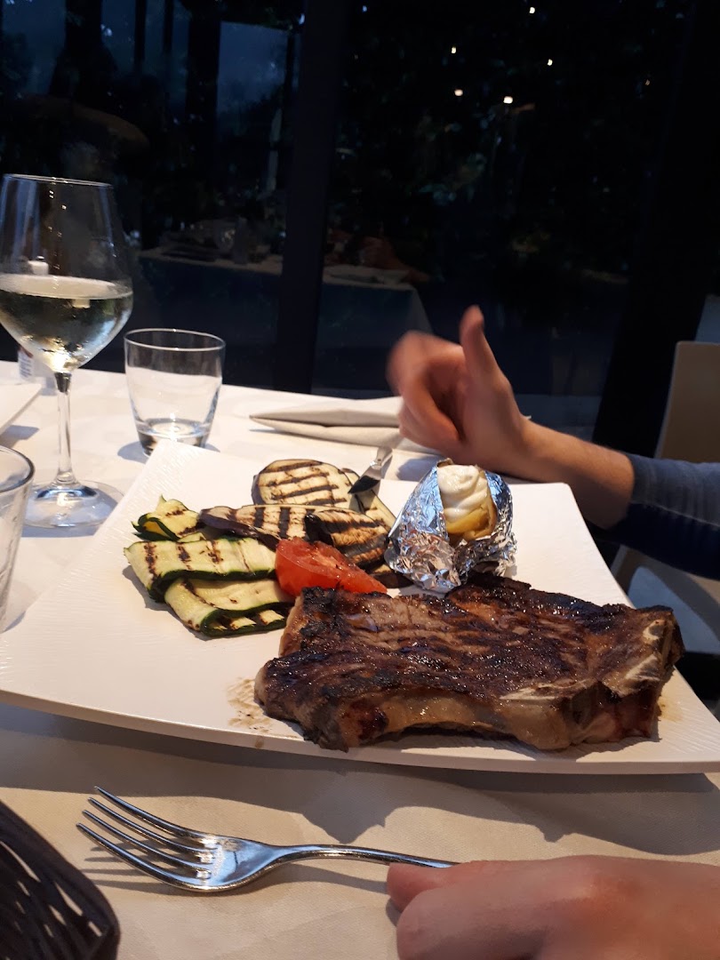 Smartil Restaurant Cafe', Cantù