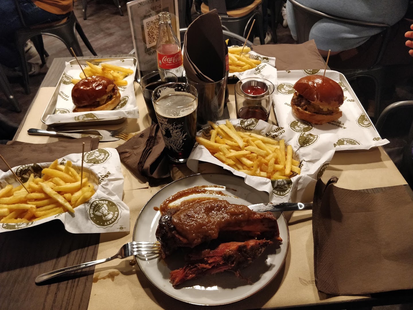 Smonkey Beer & Barbeq