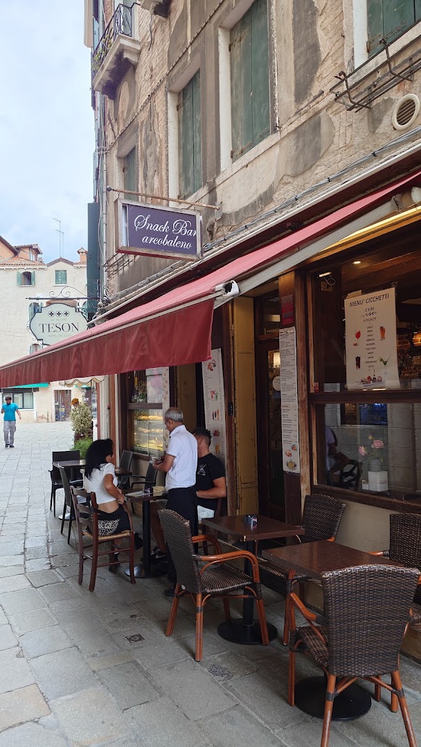 Snack Bar arcobaleno