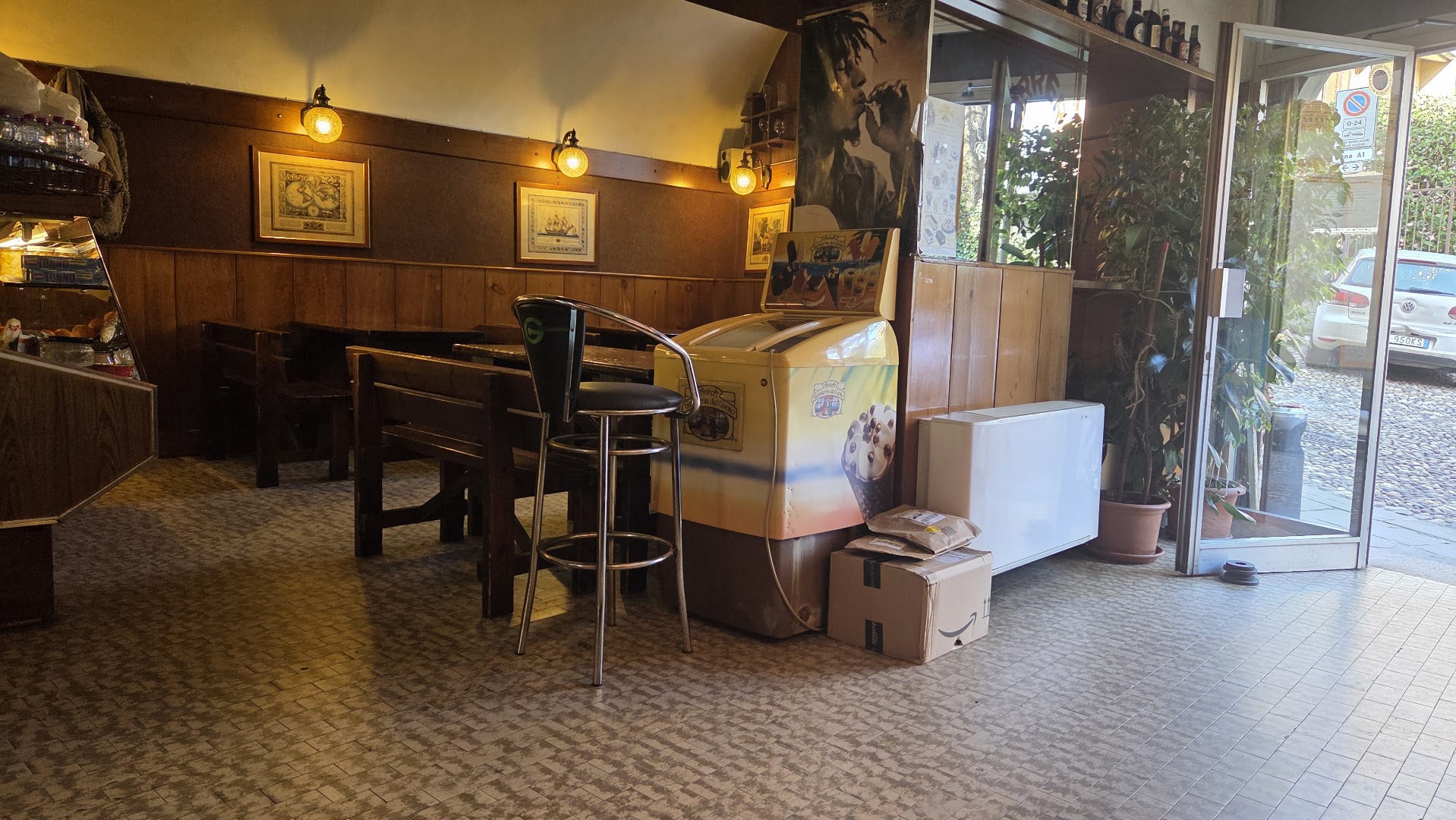Snack Bar Pub 2001 Birreria, Bergamo