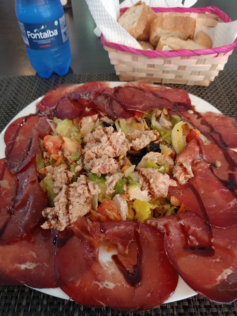 Snack Bar