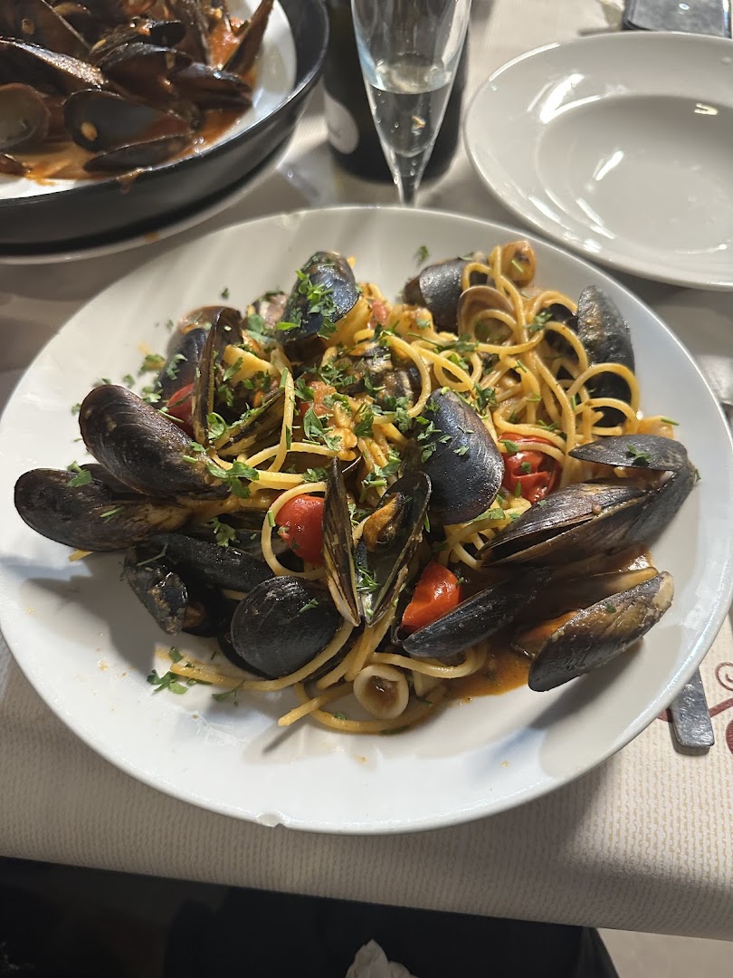 Snacky Night Panineria Ristorante Spaghetteria