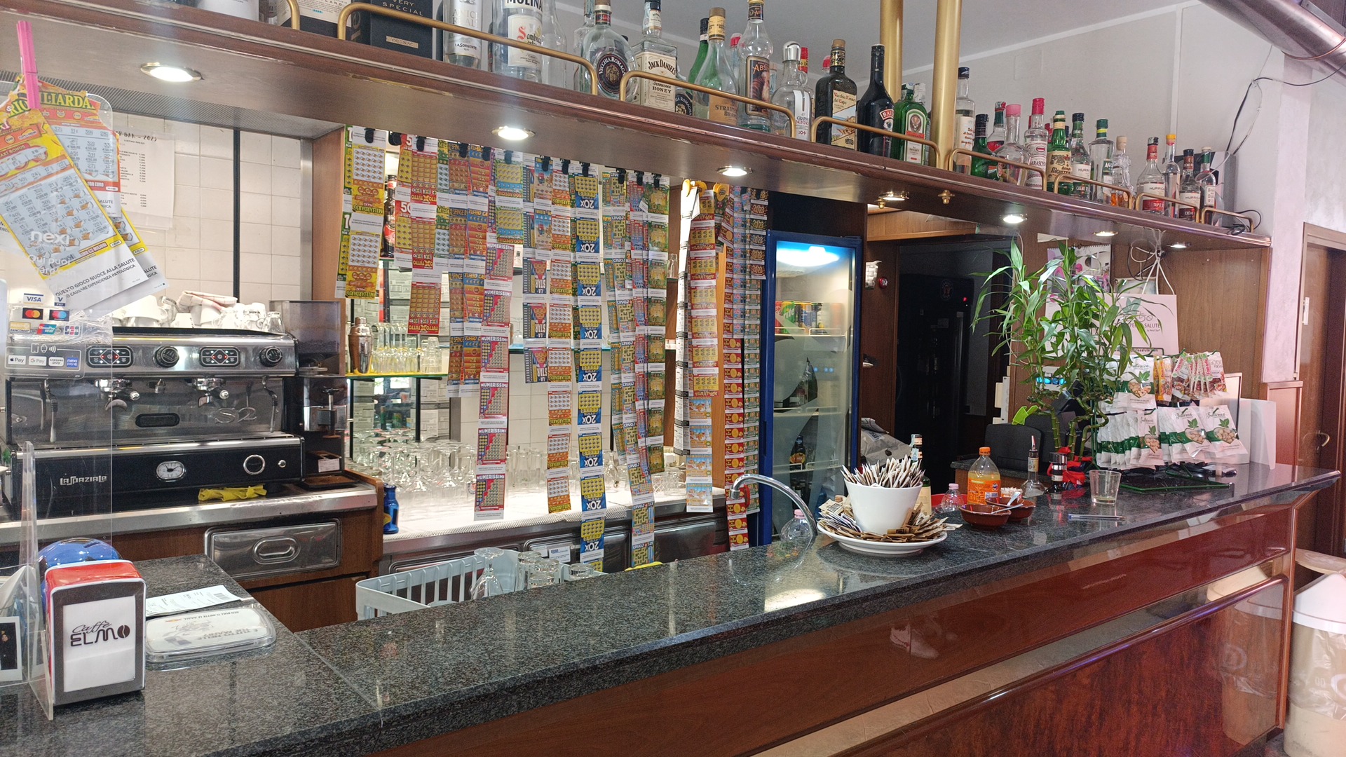 Snai Top bar