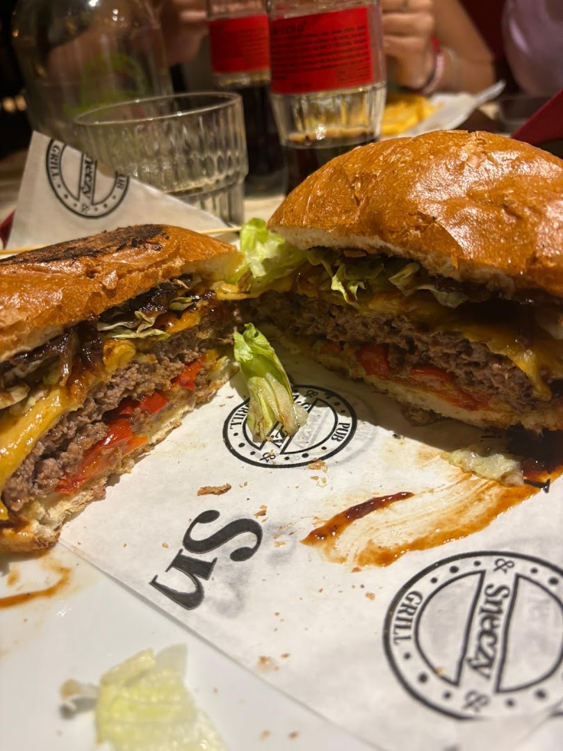 Sneezy pub&grill, Pozzuoli