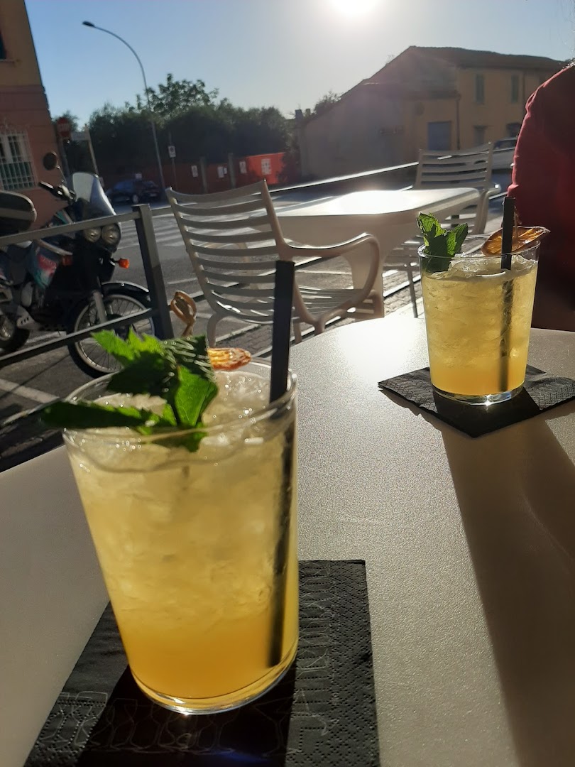 Snow Bar