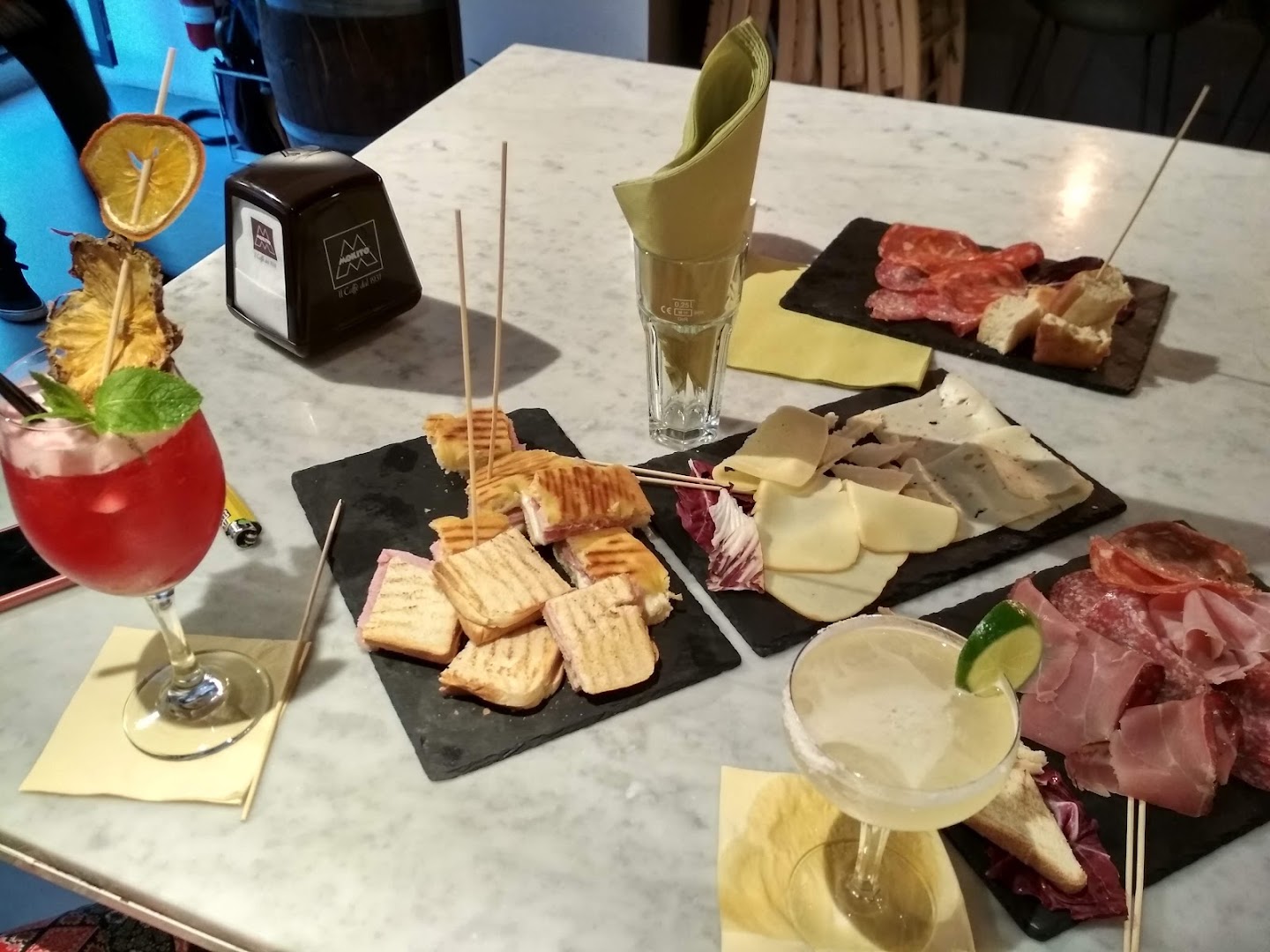 Social Lounge Bar