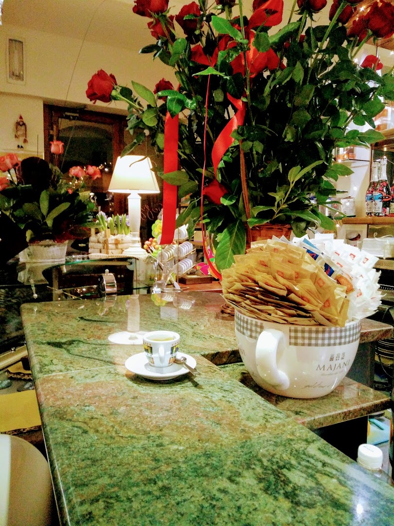 sofy's bar