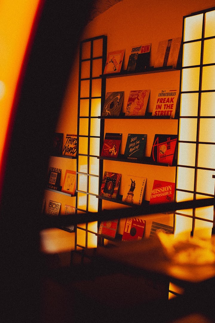 SOKO | Hi-fi Bar & Bites