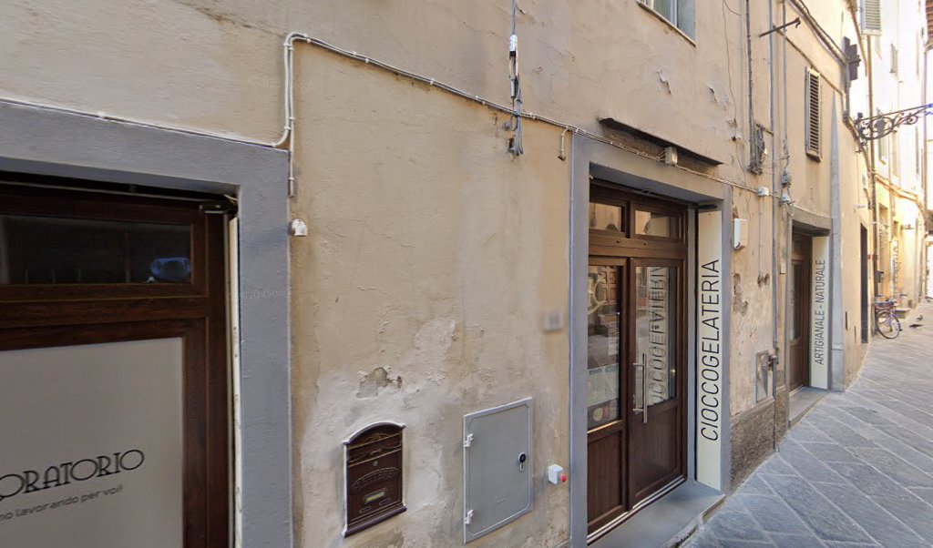 SOLD OUT, Pistoia