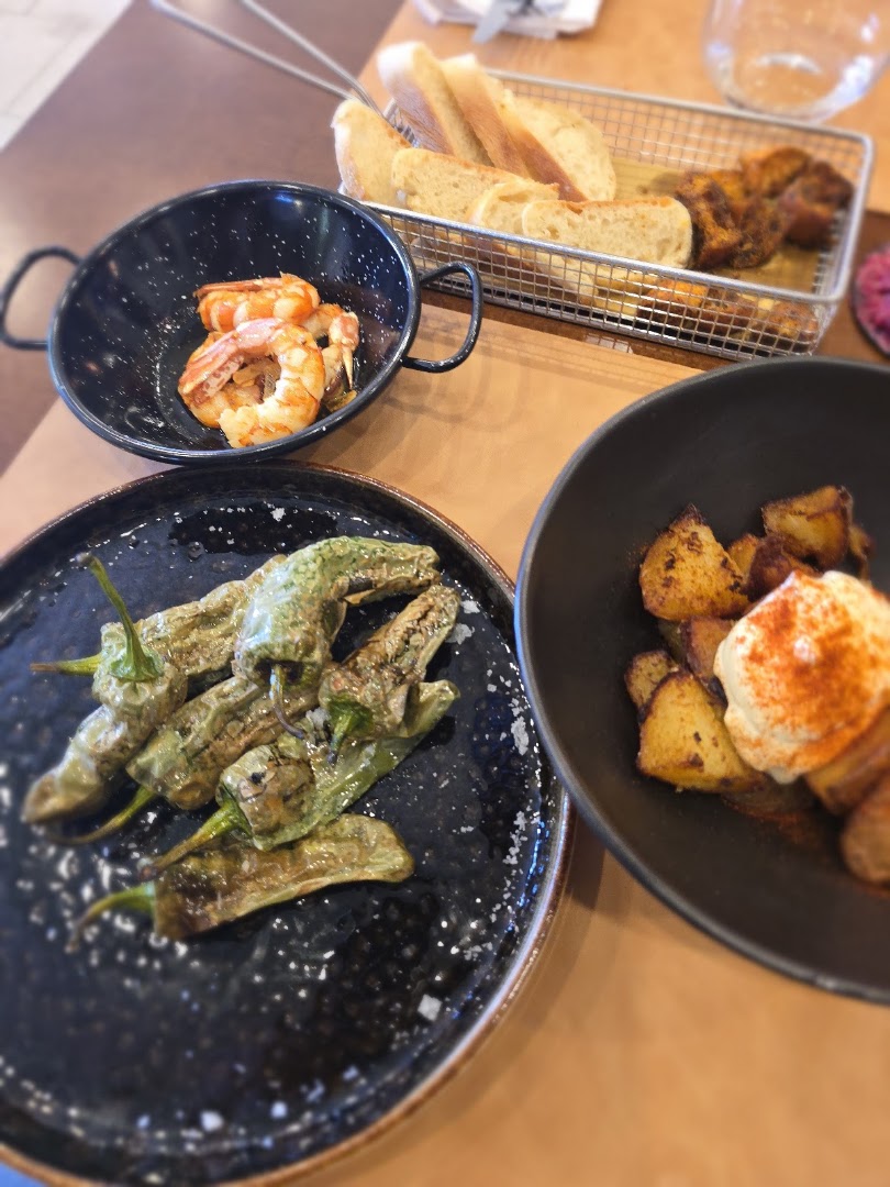 Sombra Ristorante e Tapas Bar
