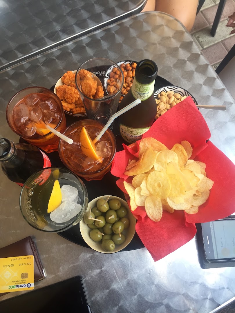 Sophy Bar, Vermezzo con Zelo