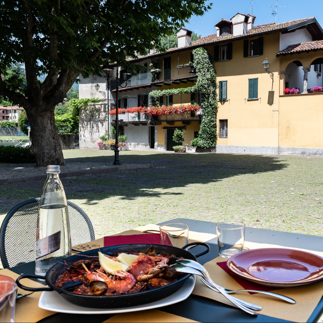 Soqquadro, Lecco