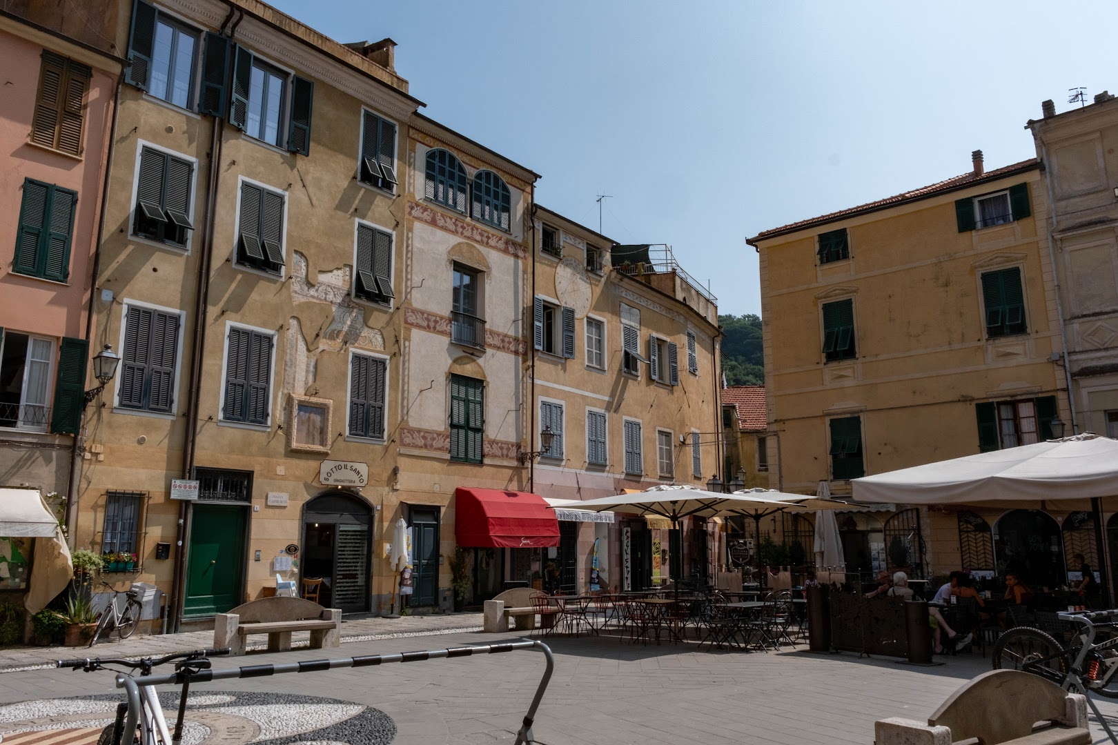 Sotto il Santo, Finale Ligure