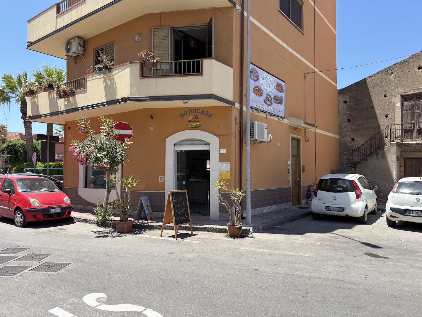 #SottoCasa