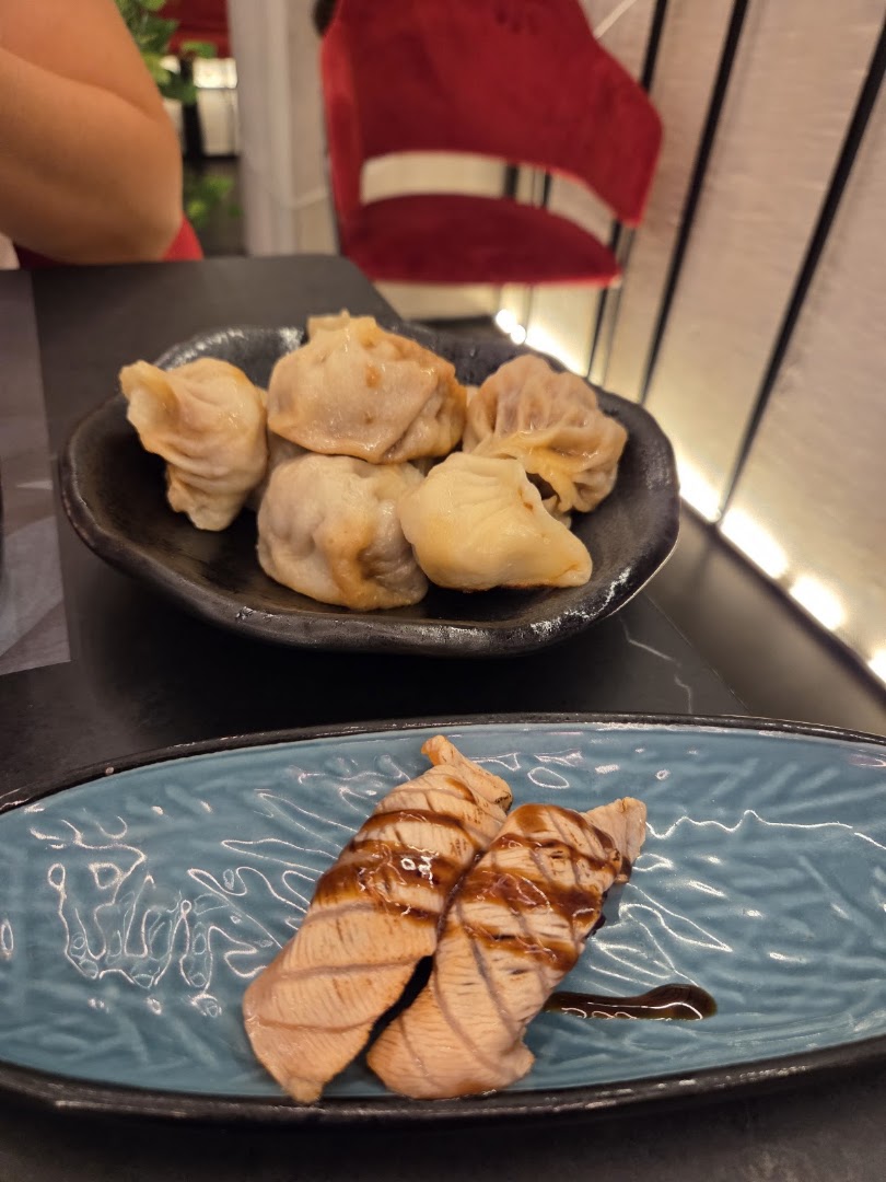 Soy oriental cuisine