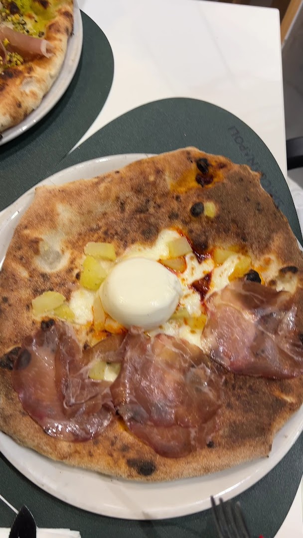 SpaccaNapoli - Centro | Pizzeria