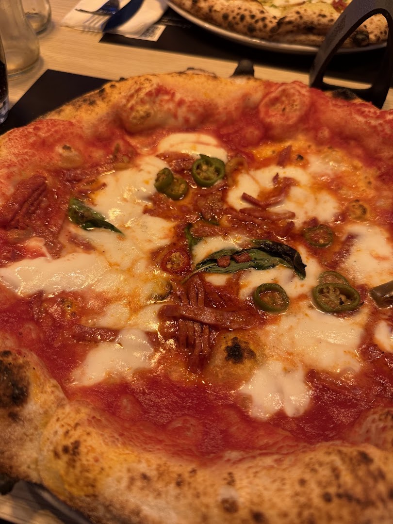 SpaccaNapoli - Centro | Pizzeria, Crotone