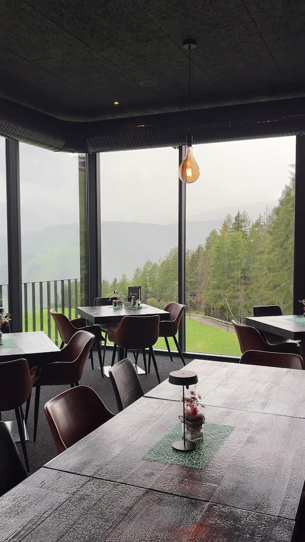 Spaces Restaurant