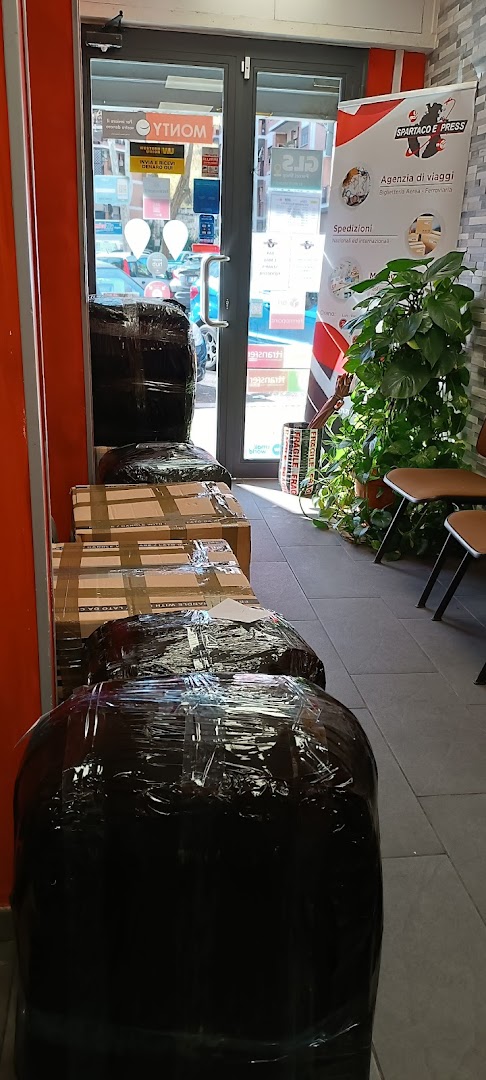 Spartaco Express, Roma