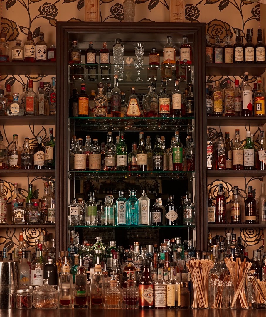 Speakeasy Cocktail & Food